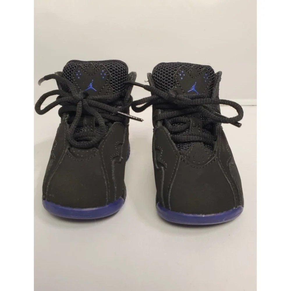 Jordan True‎ Flight BT Toddler 6C Black Purple Sneakers Unisex Kids Boys